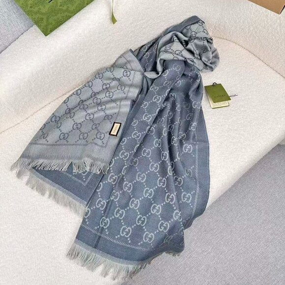 Authentic GUCCI Scarf - Picture 2 of 6